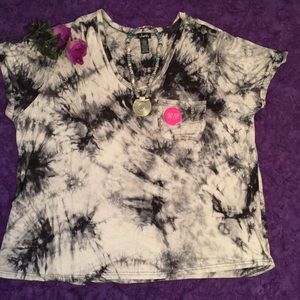 Justify Plus Size Junior Tye Dyed Top